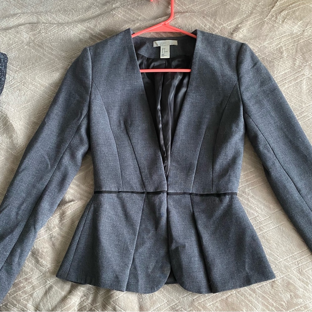 H&M Dark Gray Fitted Blazer Size 2